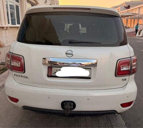 نيسان اس اي