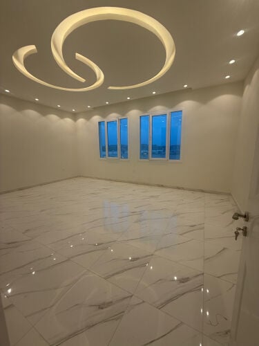 للايجار فلا الخيسه مع مصعد