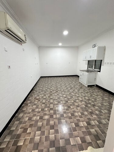 اللايجارشقه ريان ملحق غرفه مطبخ 