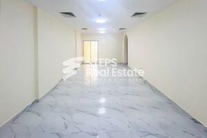 شقة مع شرفة للايجار في الضعيان