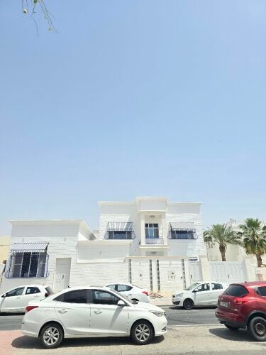 الريان للبيع فيلا ممتازه جديده