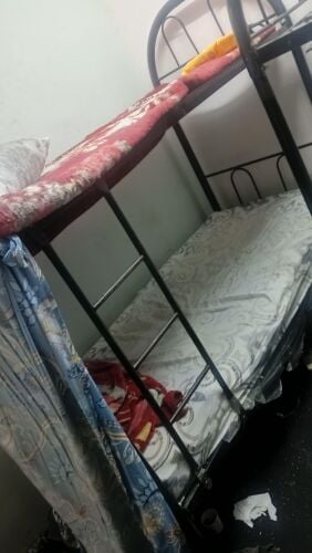 5 double beds with only 400 qr