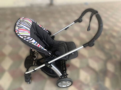 عربة اطفال للبيع العاجل