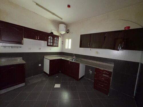 شقه للايجار في النصر