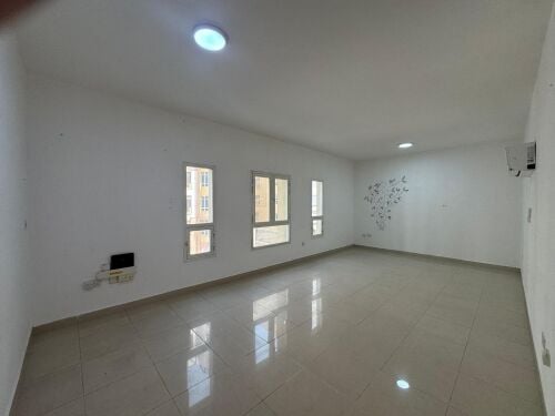 شقه للايجار في السد خلف كيا