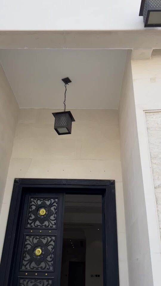 للبيع في الثمامة القديمة اول ساكن