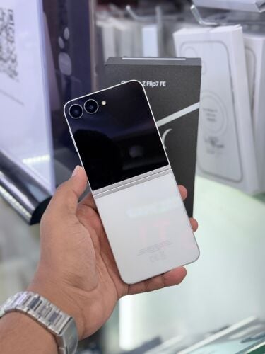 SAMSUNG GALAXY Z FLIP 7 FE 256GB