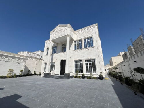 فيلا فخمه جديده للبيع روضة الحمام