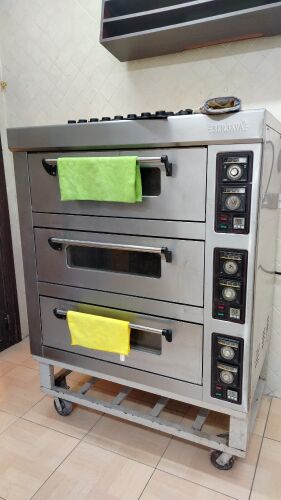 معدات مطابخ المخابز للبيع