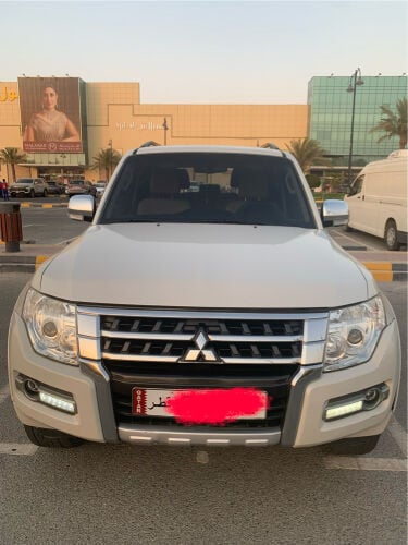 Mitsubishi Pajero 3.5 L