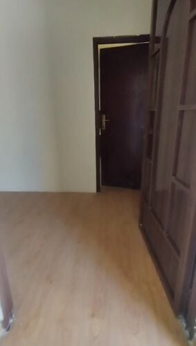 ستديوواسع بالخيسةشامل وبدون عمولة