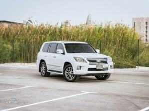 Lexus LX 570