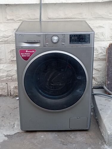 LG 8 kg Front Door
