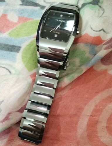 ساعة فانكور