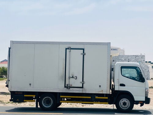 MITSUBISHI CANTER FREEZER 2022