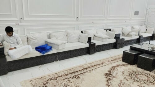 مستعمل 