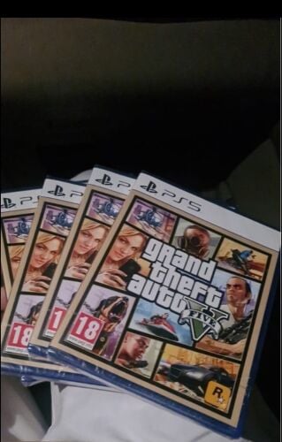 جي تي أي قراند فايف بقرطاسه