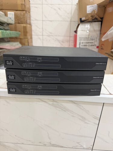 راوتر سيسكو 887