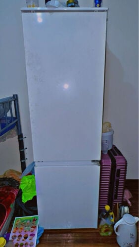 Two-door refrigerator/freezer combo