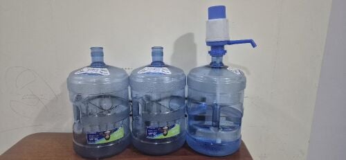 WATER CANS WITH DISPENSER