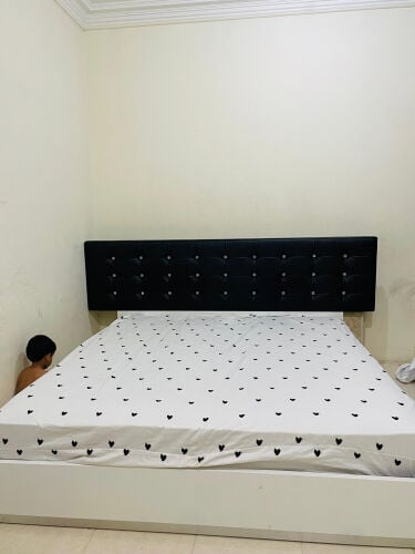king Size bed for Sale
