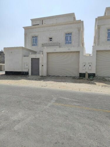 For sale, two villas in Umm Qarn