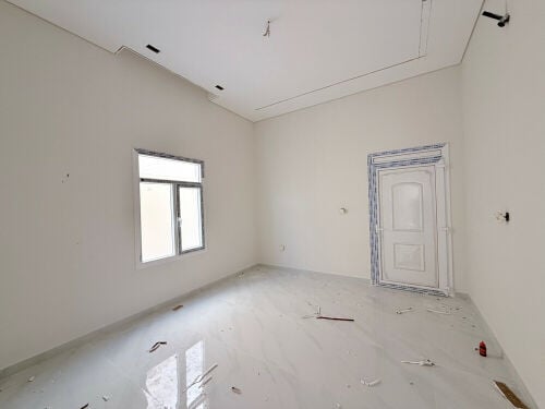 للإيجار فيلا بأم قرن اول ساكن