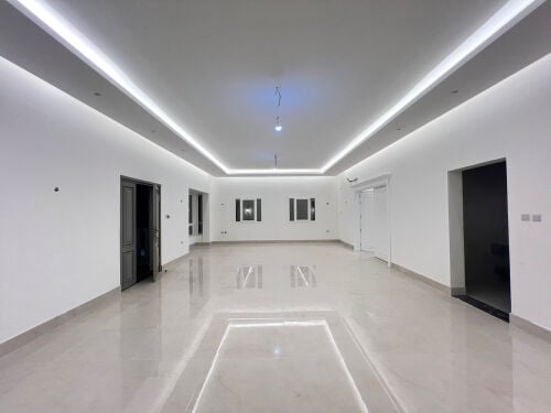 للإيجار فيلا الخيسة اول ساكن