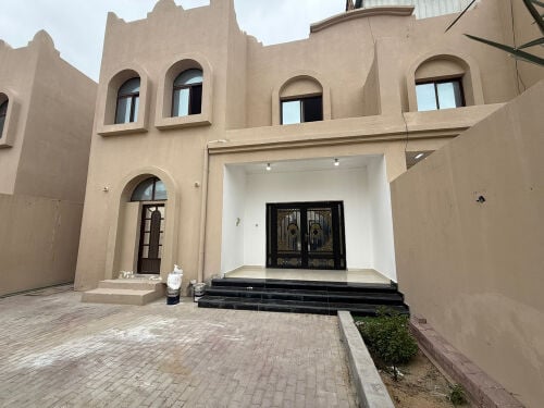 مريخ للإيجار فيلا متلاصقة مميزة