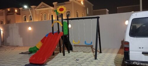 مرجيحة و زحلقية للاطفال