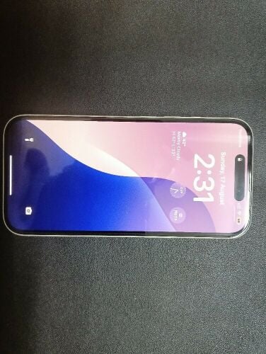 iPhone 16