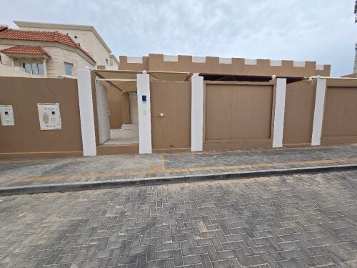 فيلا ارضية بالخيسة بالمكيفات