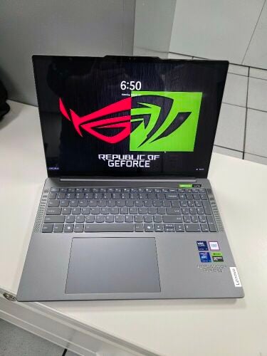 Lenovo YOGA High End Gaming Lapto