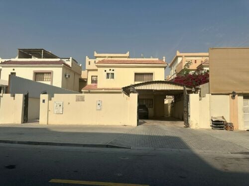 غرفة نظامية بأزغوى شامل