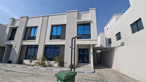 For rent in Al-Aziziyah