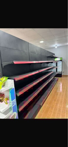 رف السوبر ماركت