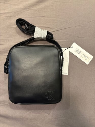 Calvin Klein reporter bag new