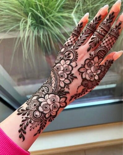 Henna booking