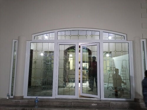 جميع اعمال الالمنيوم والزجاج