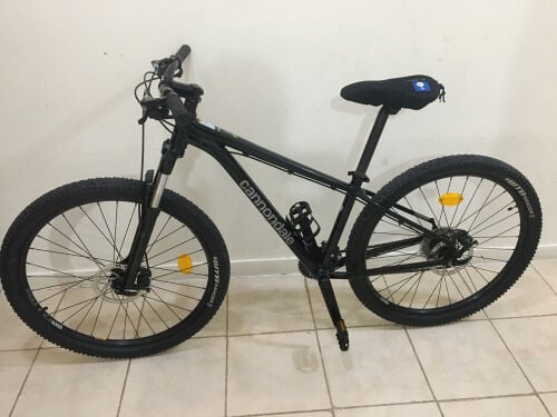 mountain bike cannondale trail 8