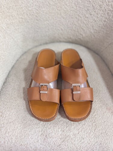 نعال تميمة مقاس 47