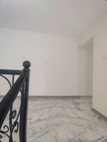 شقة للإيجار في سيلية أبا الحيران