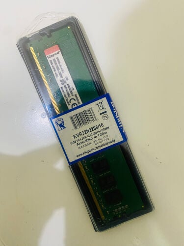 DDR4 16GB Kingston desktop RAM 3200