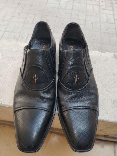 Authentic Cesare Paciotti Italian L