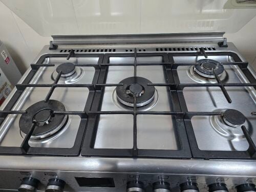 5 burners cooker
