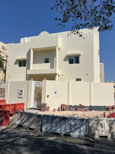 معيذر.للبيع فيلا تصلح بنك التنميه