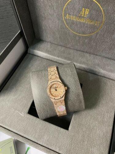 أوديمار بيغيه ذهبي ثلاثه الوان