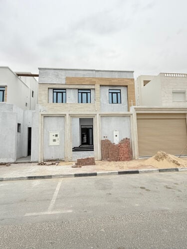 فيلاللبيع ف مدينه خليفه من المالك