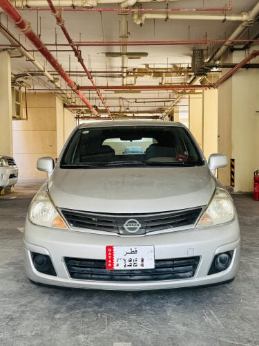 nissan tida 2012