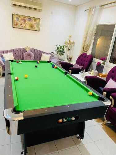 Billiard table 8 feet